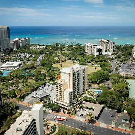 Luana Waikiki Hotel & Suites-2