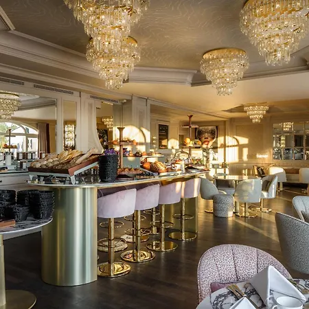 Althoff Hotel Villa Belrose-3