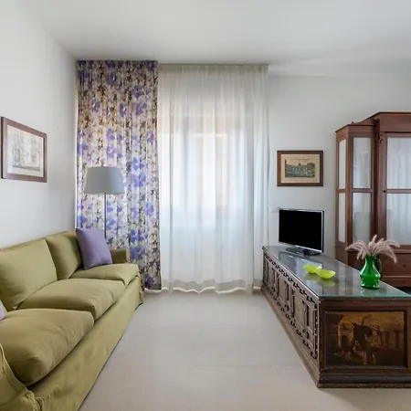 Marbela Apartments & Suites-2