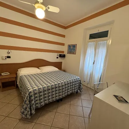 Hotel Delle Rose-3