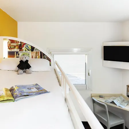 Hotelf1 Saint Malo-3