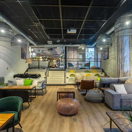 Ibis Styles Amiens Centre-3