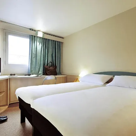 ibis Honfleur-2