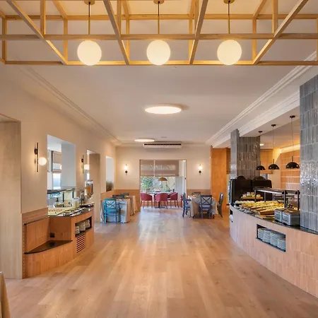 Hotel Montjoi By Brava Hoteles-3