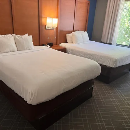 Comfort Suites Near Mcas Beaufort-3