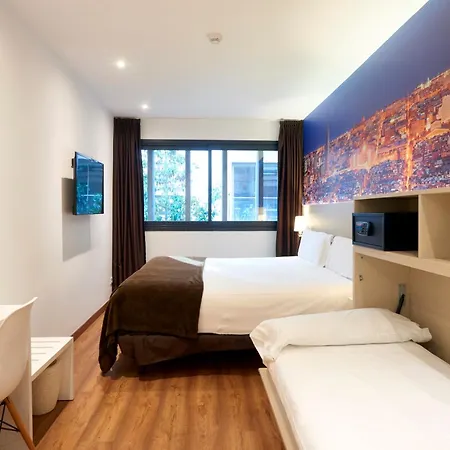 Hotel BESTPRICE Gracia-3