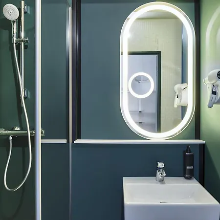 Ibis Clamart Paris Velizy-2