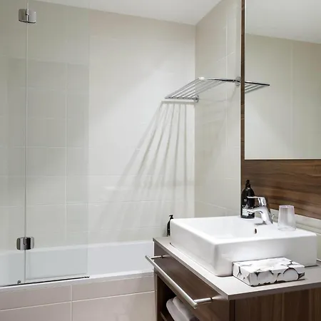 Aparthotel Adagio La Defense Courbevoie-2