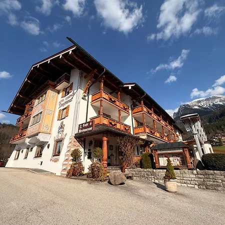 Hotel Bergheimat-2
