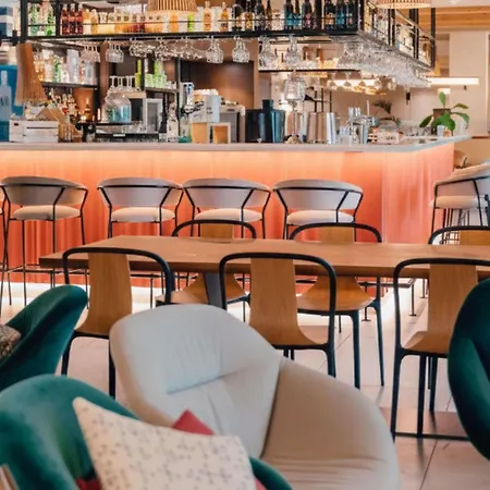 Mercure Avignon Gare TGV-2