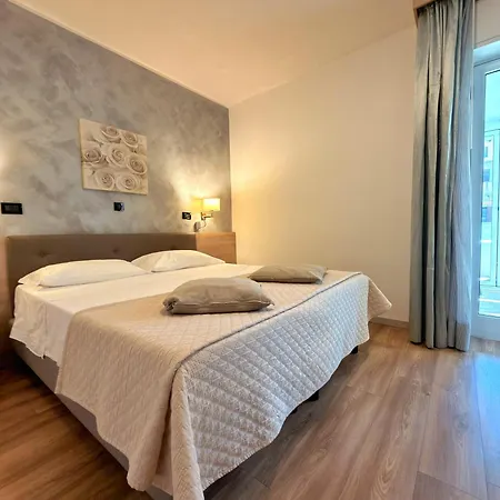Hotel Regina-3
