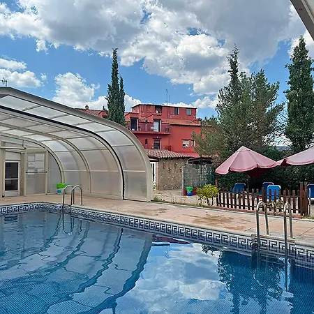Hotel La Rueda-2
