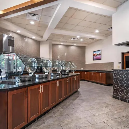 Drury Plaza Hotel Flagstaff-2