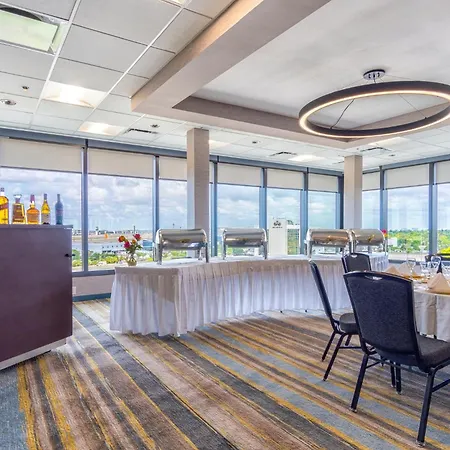 Holiday Inn Miami International Airport By Ihg-3