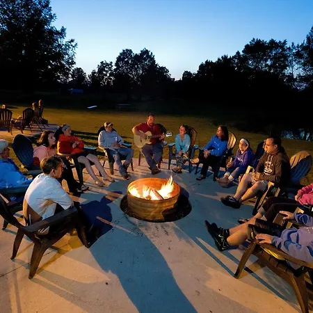 Sierra Sands Family Lodge-2