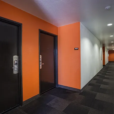 Motel 6-Costa Mesa, Ca - Newport Beach-3