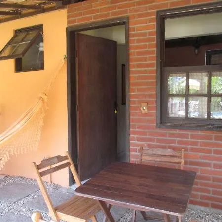 Pousada Lugar Comum-3