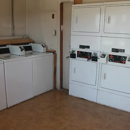 Bays Inn And Suites Baytown-3