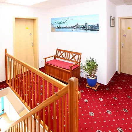 Hotel-Pension "Petridamm"-2