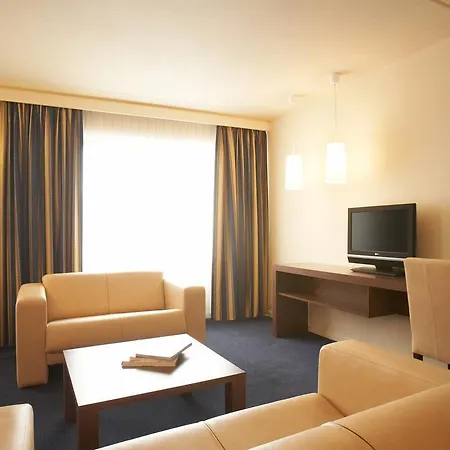 B-Aparthotel Moretus-2