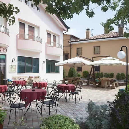 Hotel L'Incontro-3