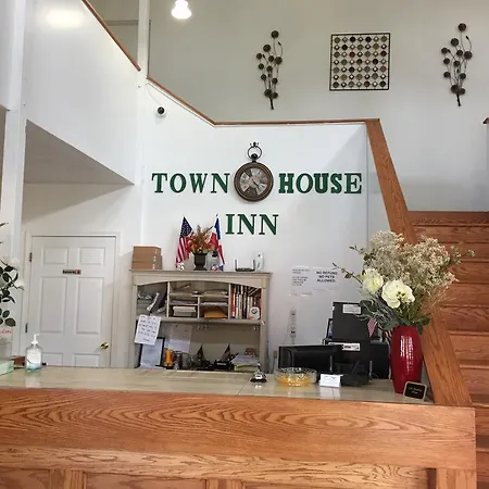 Town House Inn-3