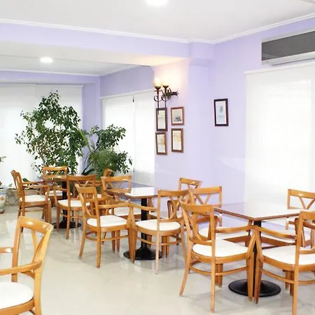 Hotel Emilio-2