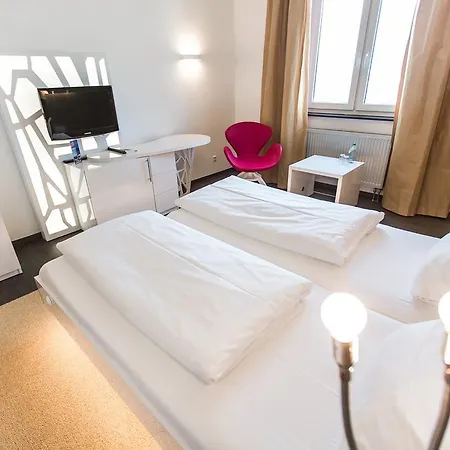 Hotel Sinsheim-3