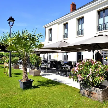 Auberge Du Château Bleu-2