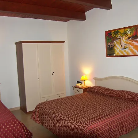 Hotel Genius-3