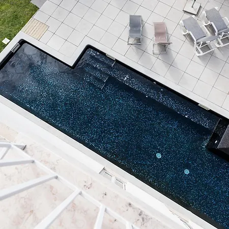 Hotel Pateo - Lisbon Lounge Suites-3