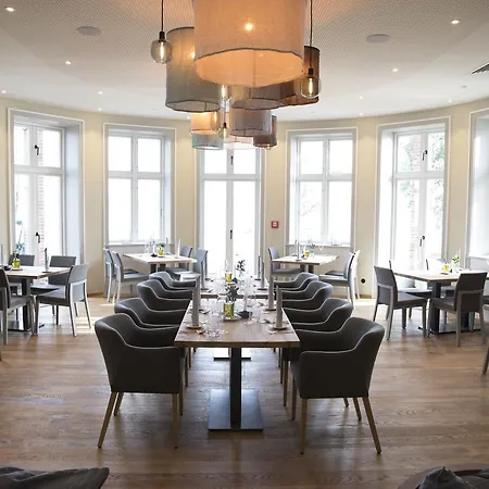 Hotel Strandleben-3