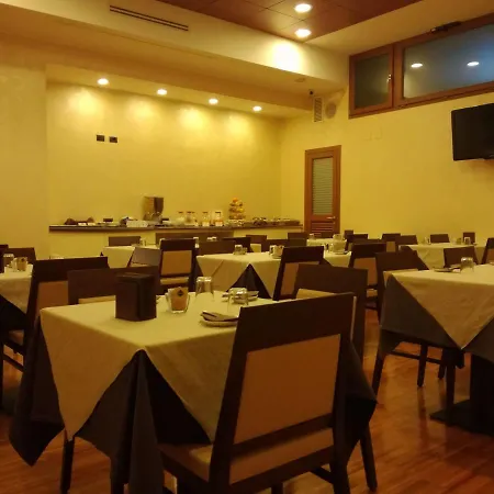Hotel Moderno-2