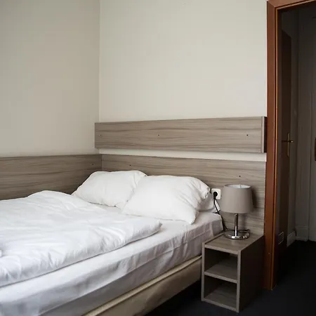 City Hotel - Heefa Ohg-2