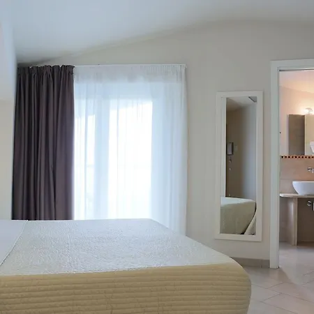 Hotel Beatrice-3
