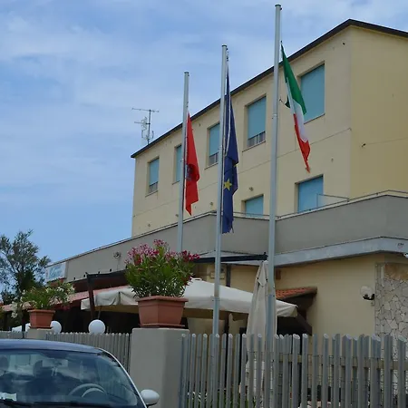 Hotel Belmare-2