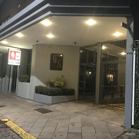 Wall Street Flat Service-3