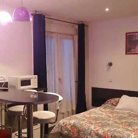 Hôtel Moderne-2