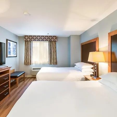 Red Lion Inn & Suites Seaside-2