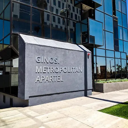 Ginosi Metropolitan Apartel-3