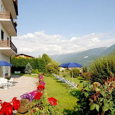 Hotel Garden-2