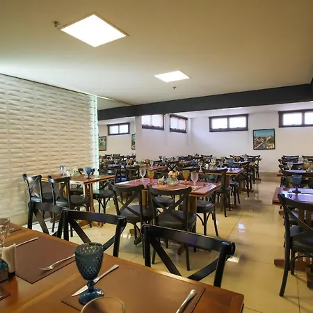 Comfort Hotel Cuiaba-3