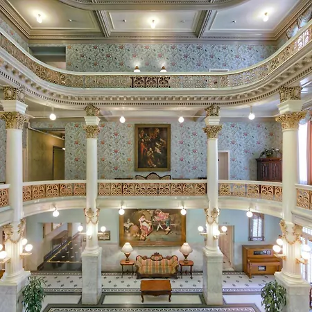 Menger Hotel-3