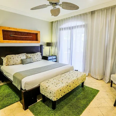 Marina Bay Cap Cana-3