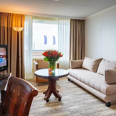 Beach Hotel Noordwijk-2
