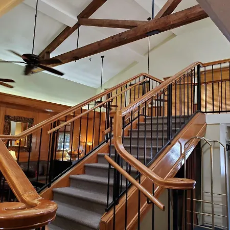 Governors Inn Hotel-2