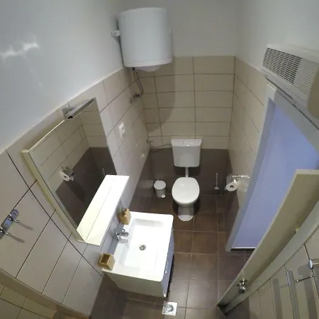 Rooms Gero-2