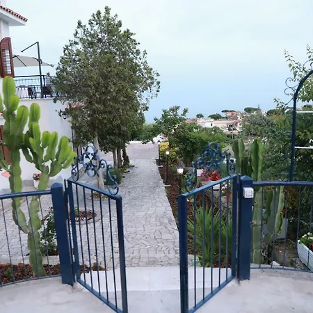 Gli archi sul mare-3
