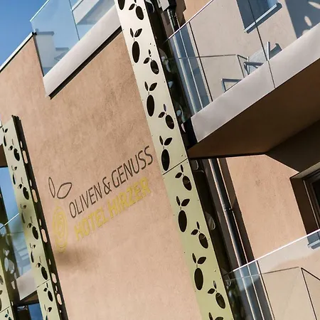 Oliven-&Genusshotel Hirzer-2