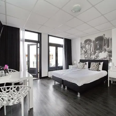 Hotel Zeespiegel-2